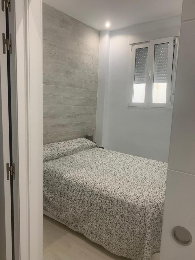 Caleta Dreams. Apartamento A Estrenar. A 60 Metros Playa Cadiz Bagian luar foto